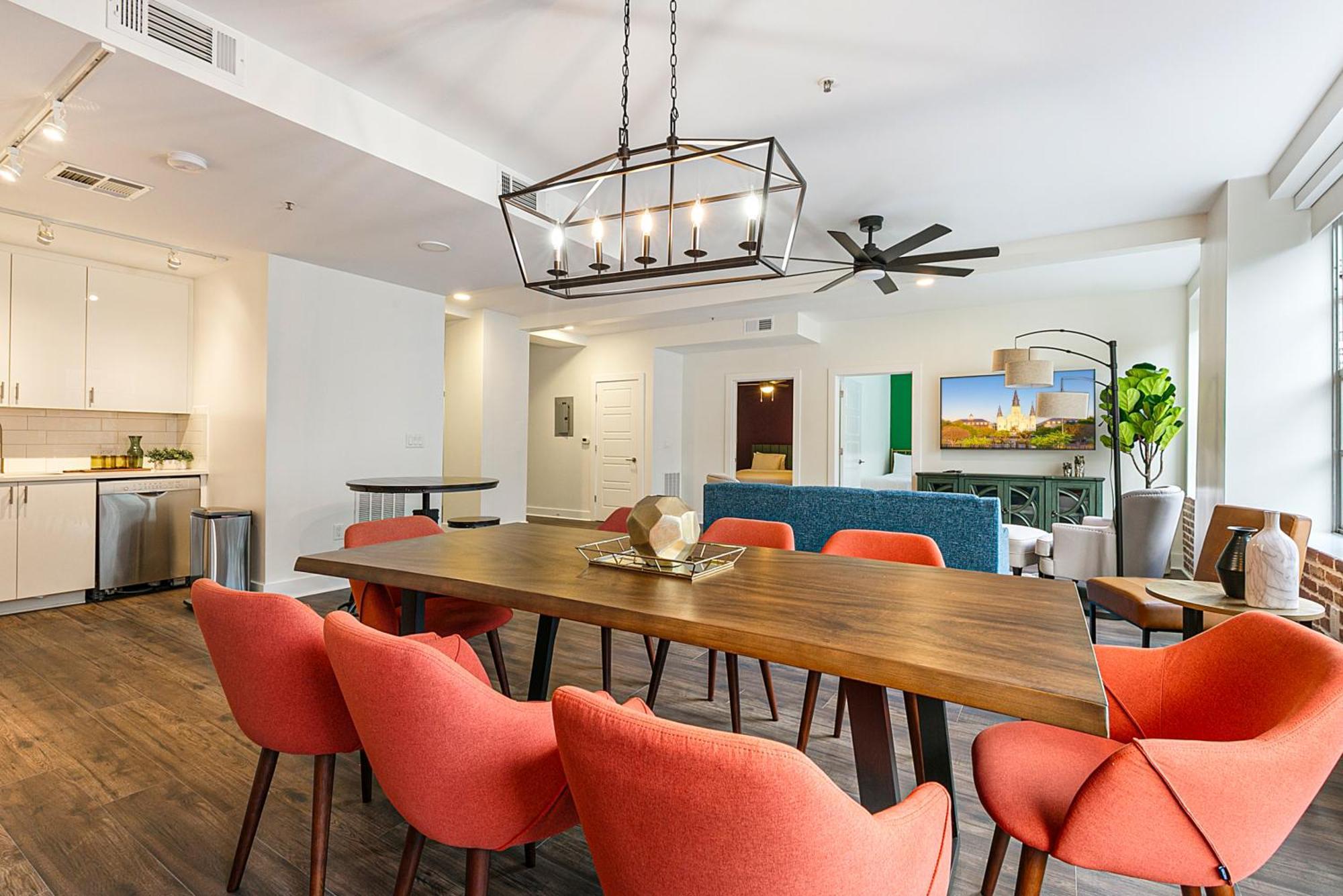 Modern & Fully Furnished Apartments In The Heart Of The City นิวออร์ลีนส์ ภายนอก รูปภาพ