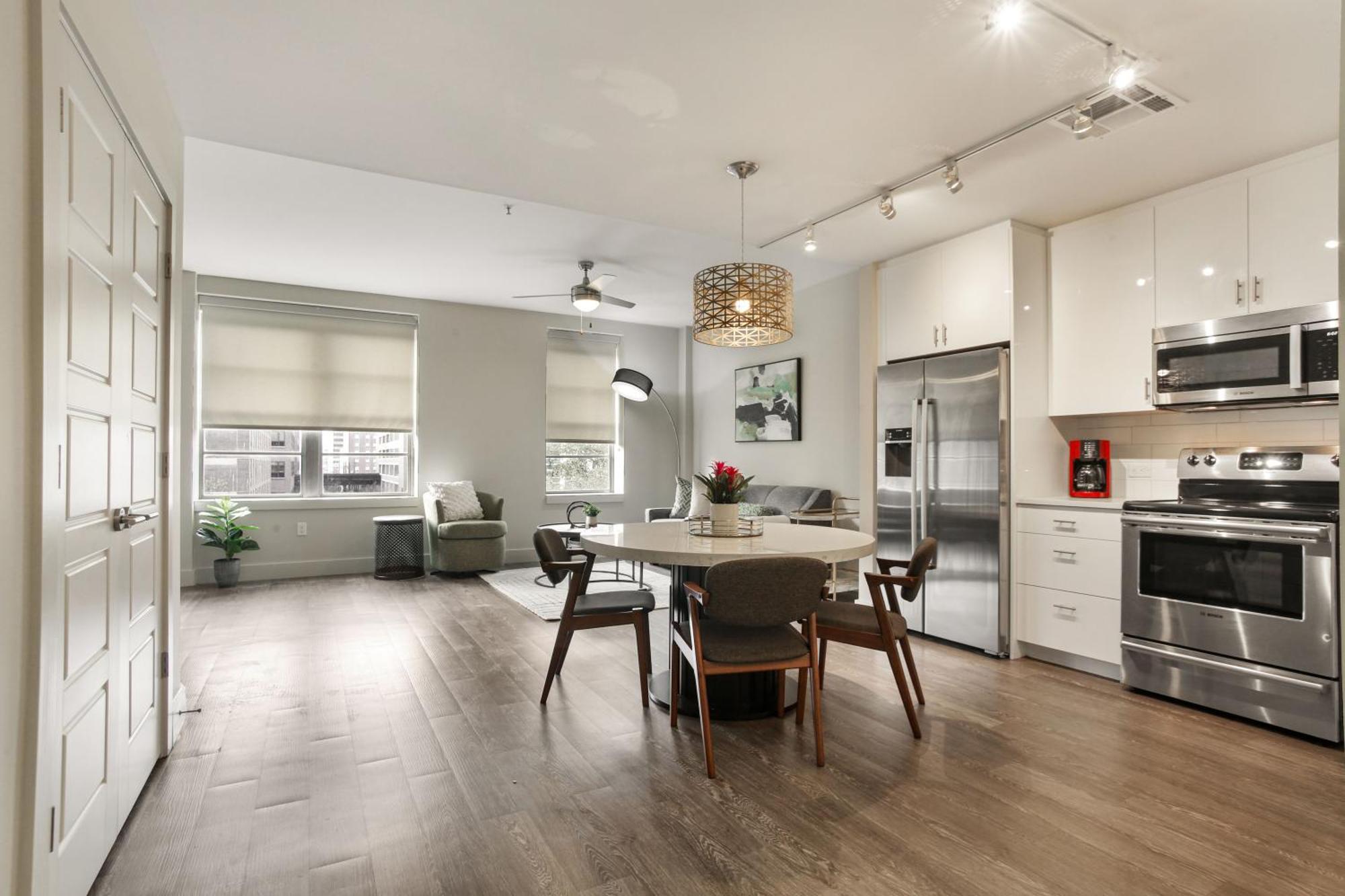Modern & Fully Furnished Apartments In The Heart Of The City นิวออร์ลีนส์ ภายนอก รูปภาพ